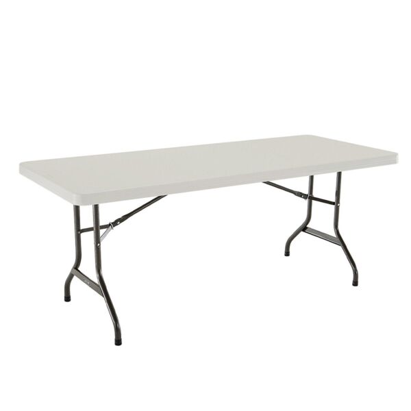 Branded Tablecloths – 1780mm x 2780mm